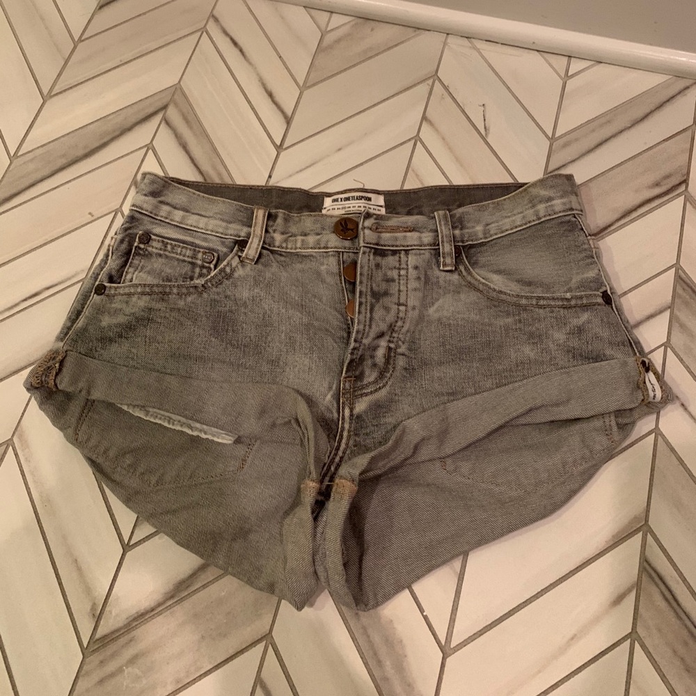 - One Teaspoon Denim Shorts